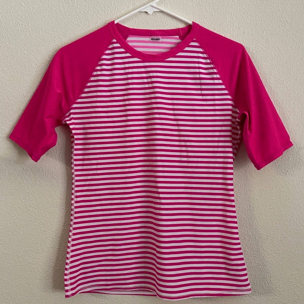 Old Navy Rash Guard
